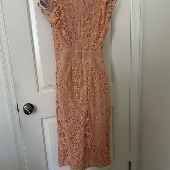 NY & Company Eva Mendes Peach Overlay Lace Dress -Special Occasion -Size 6 - Picture 5 of 6